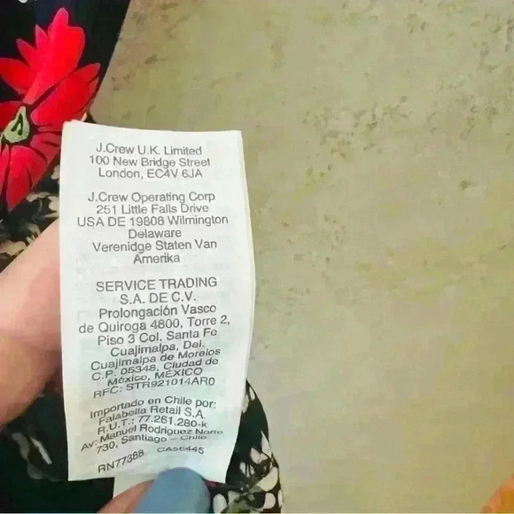 MADEWELL HILLSIDE DAISES WOMENS TIE FRONT TOP  DEEP INDIGO. V NECK, SHORT SLEEVE - Picture 8 of 9